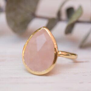 Rose Quartz Tear Drop Ring ~ 18k Gold Plated ~ Ring Size 6